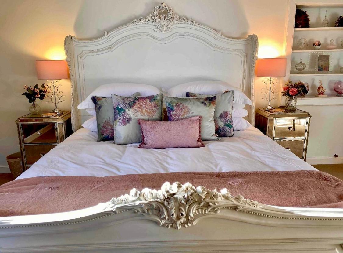 Private Room & Bathroom In Manor House Maybole Buitenkant foto