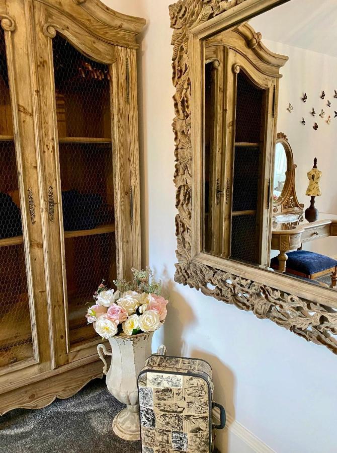 Private Room & Bathroom In Manor House Maybole Buitenkant foto
